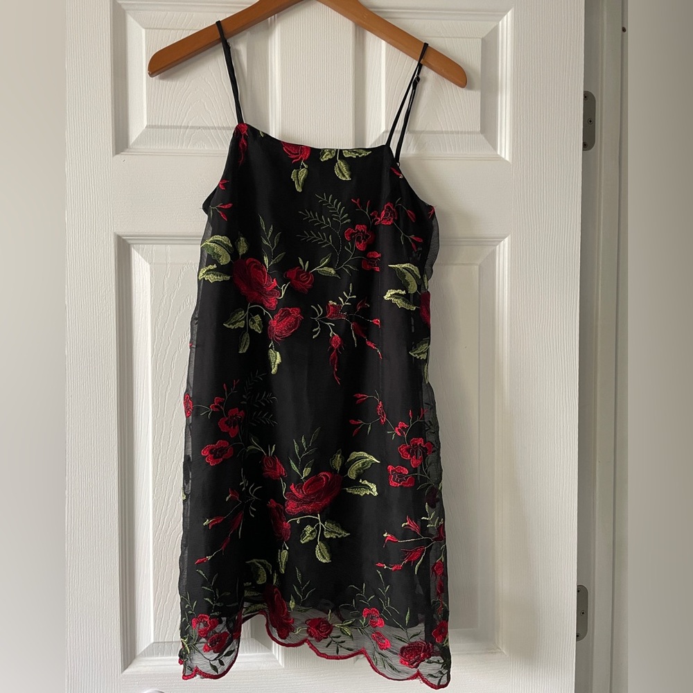 Show Me Your Mumu Floral Embroidered Black Slip Dress Size Small